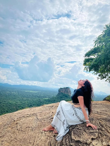 Golden Rock Retreat Sigiriya
