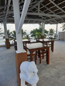 White Surfing Beach Resort