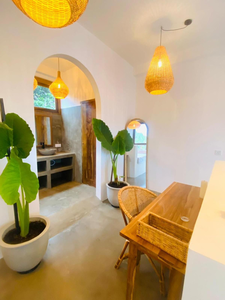 KOMOREBI Weligama