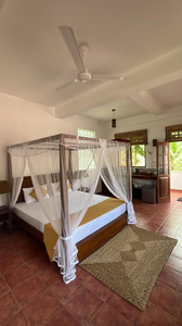Beach Club Apartments