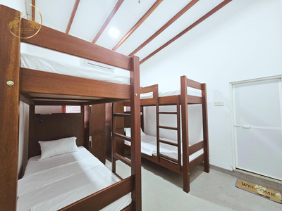 Galle Face Terrace Hostel by Tourlux