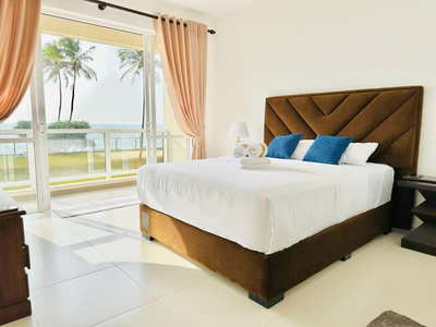 Joansa Luxury Beachfront Apartment