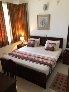Colombo - Town Hall 2 Room 3 Beds 3 Bath Spacious Apartment