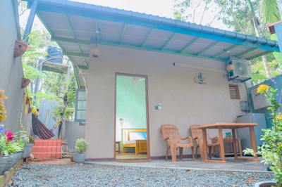 Red Eyes Cottage-Hikkaduwa