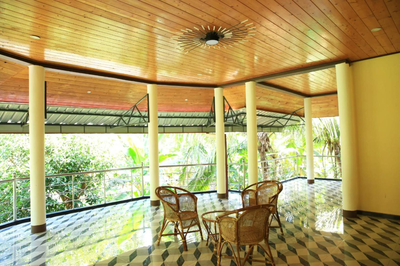 Thulasi Holiday Home