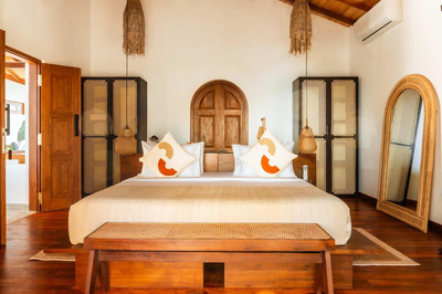 Amba Villa - Madiha Hill - NEW
