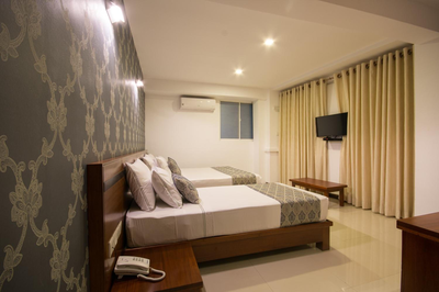 Ceyloni City Hotel