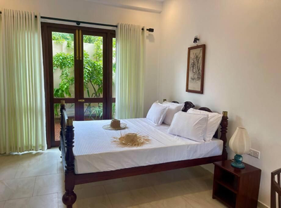 Colonial Villa Oasis - 100m from Beach!