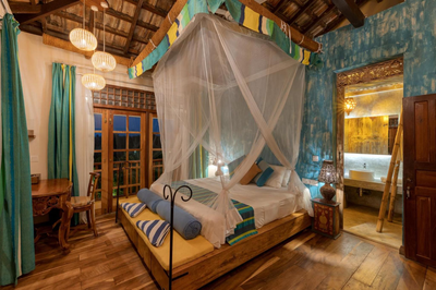 D Canal House