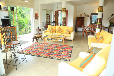 Riverside Suites