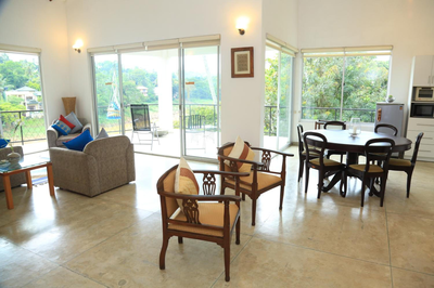 Riverside Suites