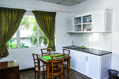 Residence @ 7