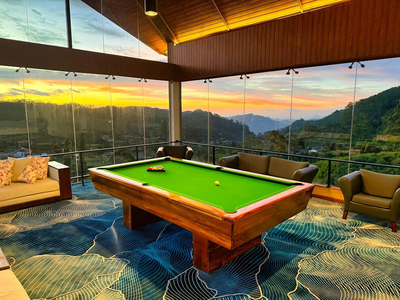 Hilldale Retreat