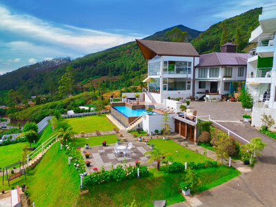 Hilldale Retreat