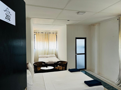 Ramlyn Guesthouse & Restaurant
