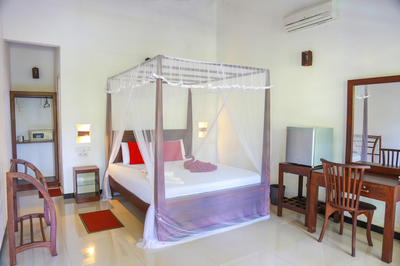 Tinara River Inn, Weligama