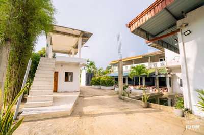 Riverside Hotel