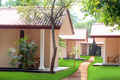 Yapagama Village