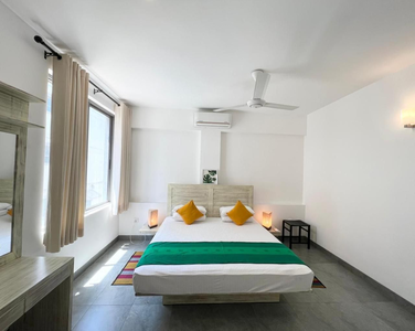 VIBE Hostels