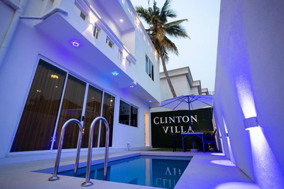 Clintonvilla 4-bedroom with pool near to Airport