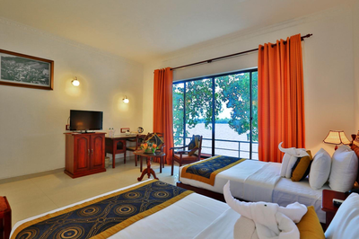 Centauria Lake Resort