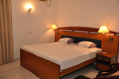 YKD Tourist Rest Hikkaduwa