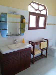 King Coconut Lodge