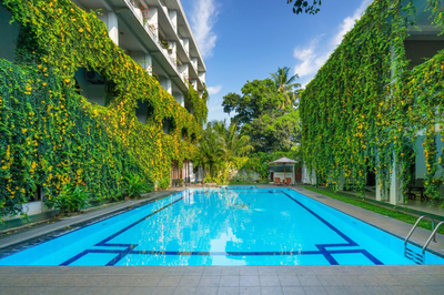 Kandyan Reach Hotel
