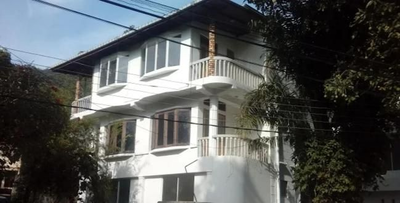 Hillway Tour Inn