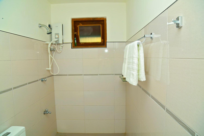 4 S Villa