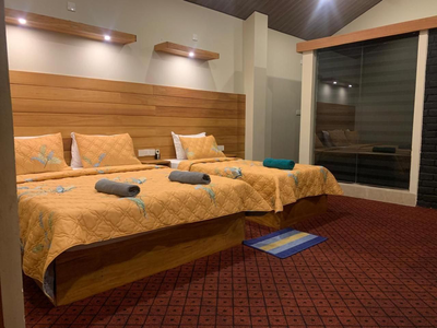 Pub Ceylon Hostel