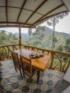 Mountain Range Cottage