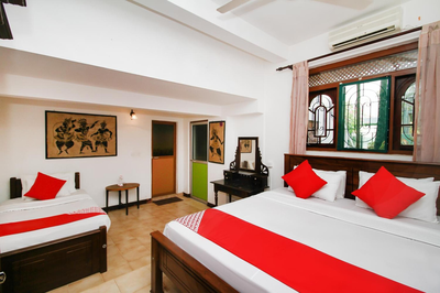Lioni Holidays Villa