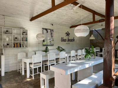 Una Beach Hotel & OLU Cafe