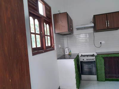 Center Point Villa Hikakduwa