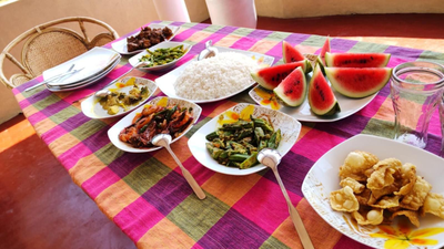 Dinuli home stay