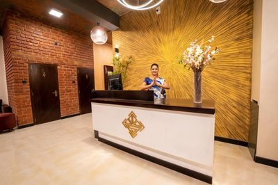Limeshine - Airport Transit Hotels & Residences