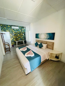 Blue Maalu Resort