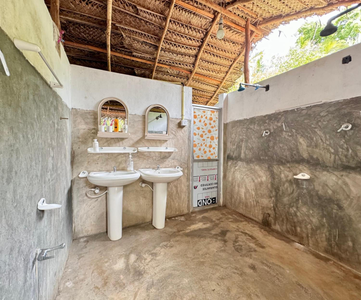 Surfing Lion Hostel Arugam Bay