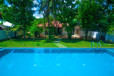 Dhona's Villa
