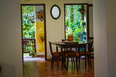 Lola's Villa
