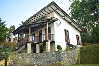 Villa Tranquil - 05 Minutes to Unawatuna, Galle