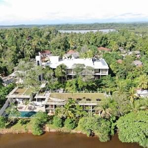 Rimakvin River Edge Resort