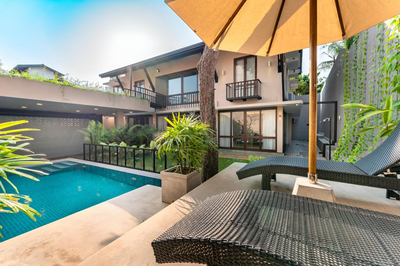 Lush Royale Villa Kotte with Pool & Gym