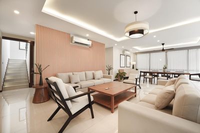 Lush Royale Villa Kotte with Pool & Gym