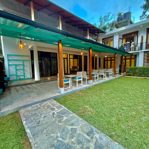 Ella Inn Hotel