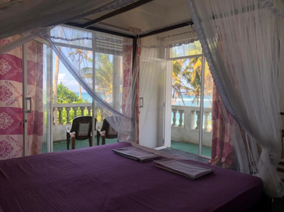 SunRay Rest - Beach View Homestay