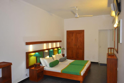 Star Beach Guest House