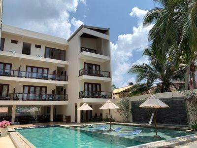 Sapphire Seas Beachfront Hotel
