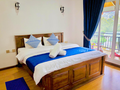 Star Holiday Home